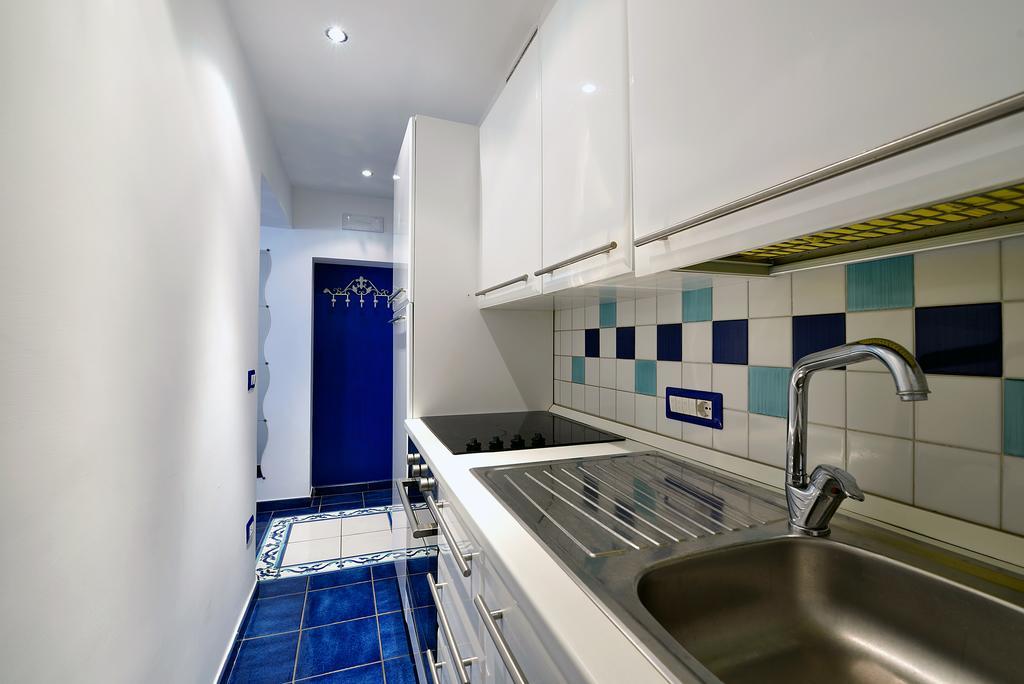 Sedil Dominova Apartment ซอร์เรนโต ภายนอก รูปภาพ